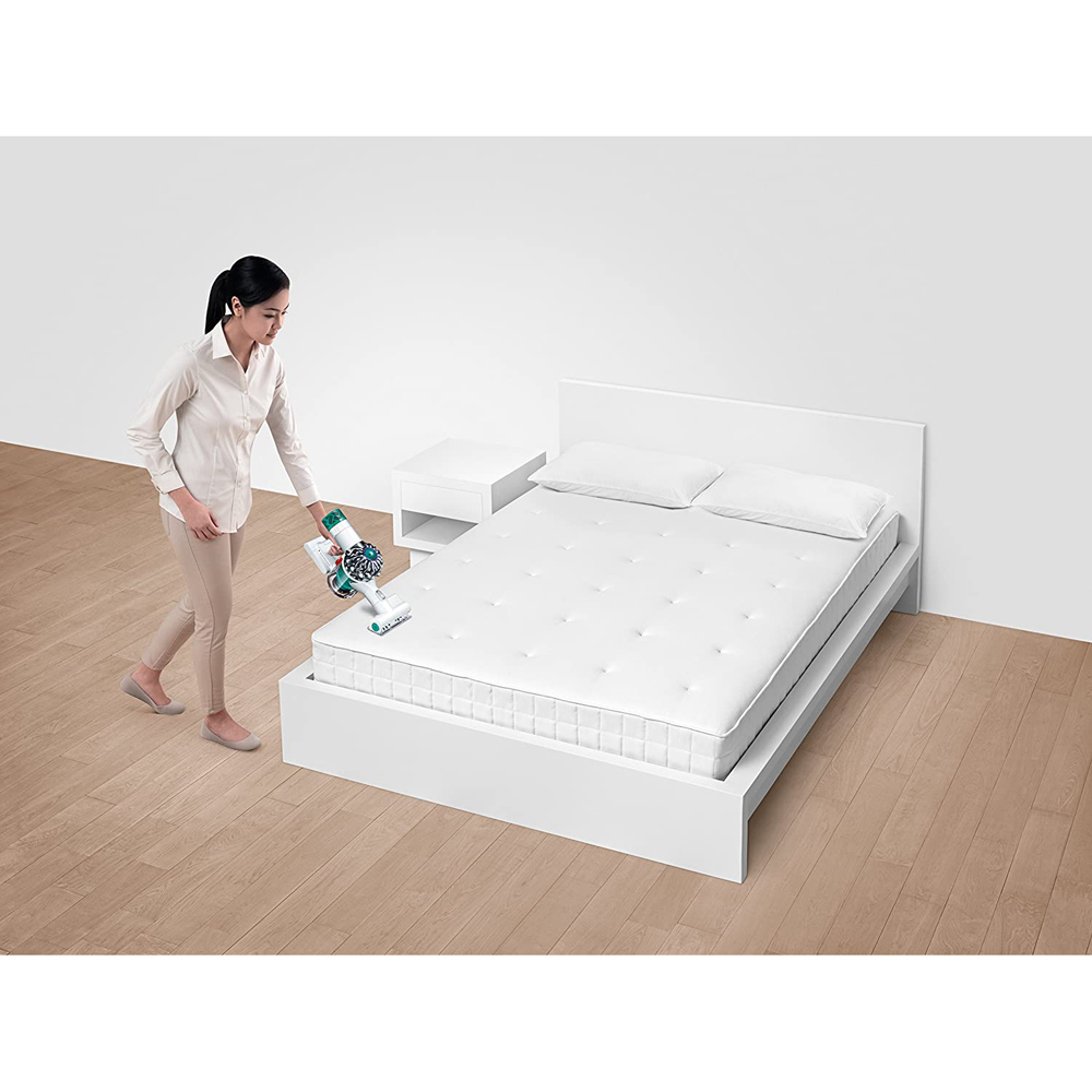 Dyson V6 Mattress Handheld Vacuum Cordless