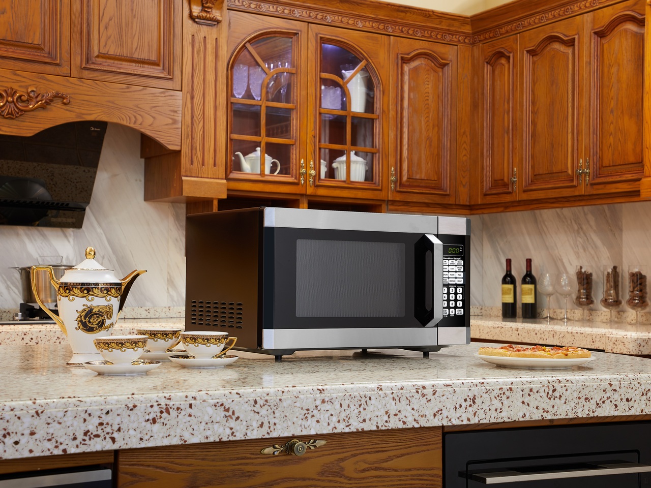 Hamilton Beach 1.6 Cu. Ft. Digital Microwave Oven, Stainless Steel