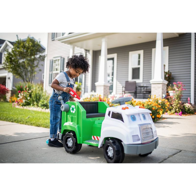 Kid Trax 6V Real Rigs Recycling Truck Interactive Powered Ride-On – Green/White
