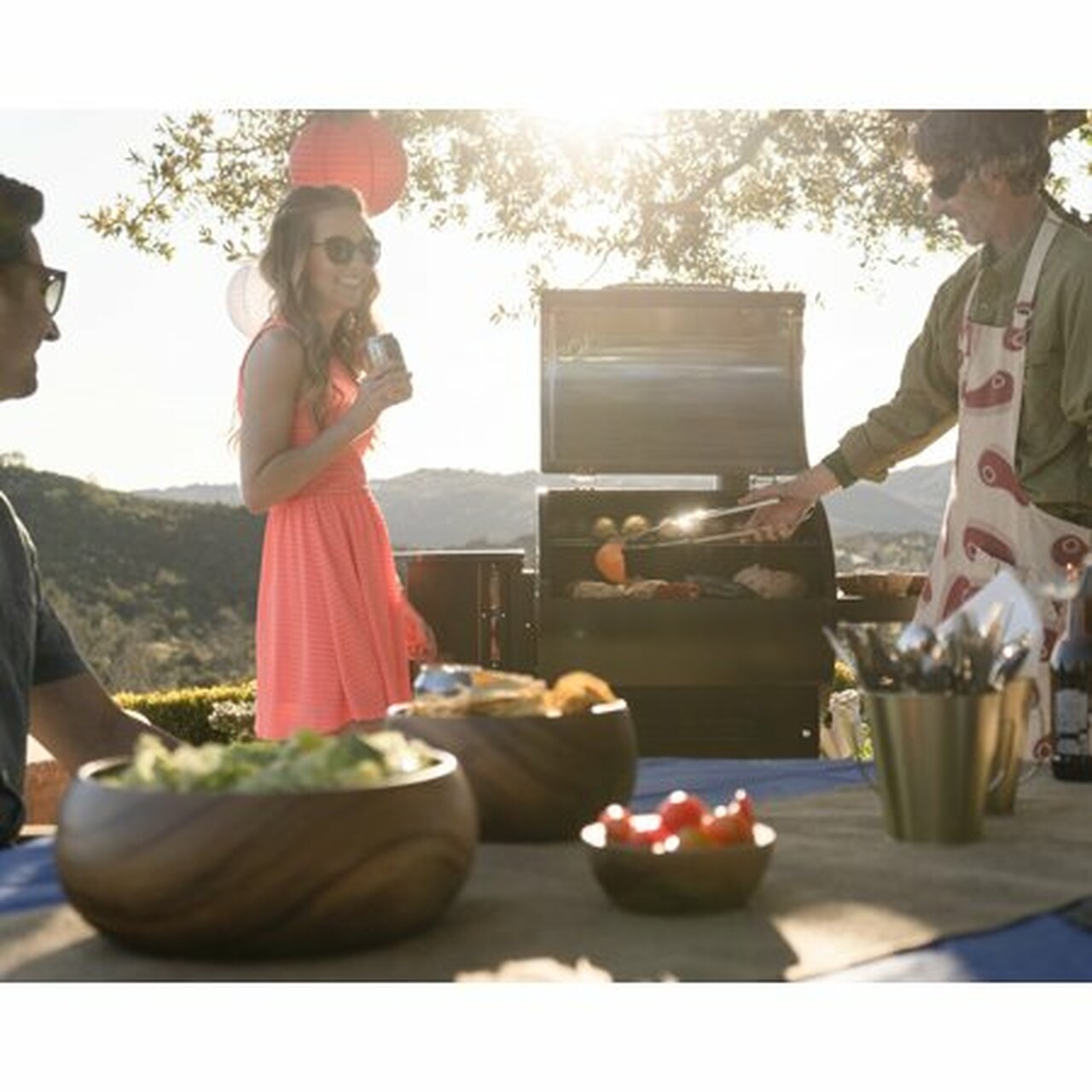 Camp Chef Smoke ProDLX Pellet Grill