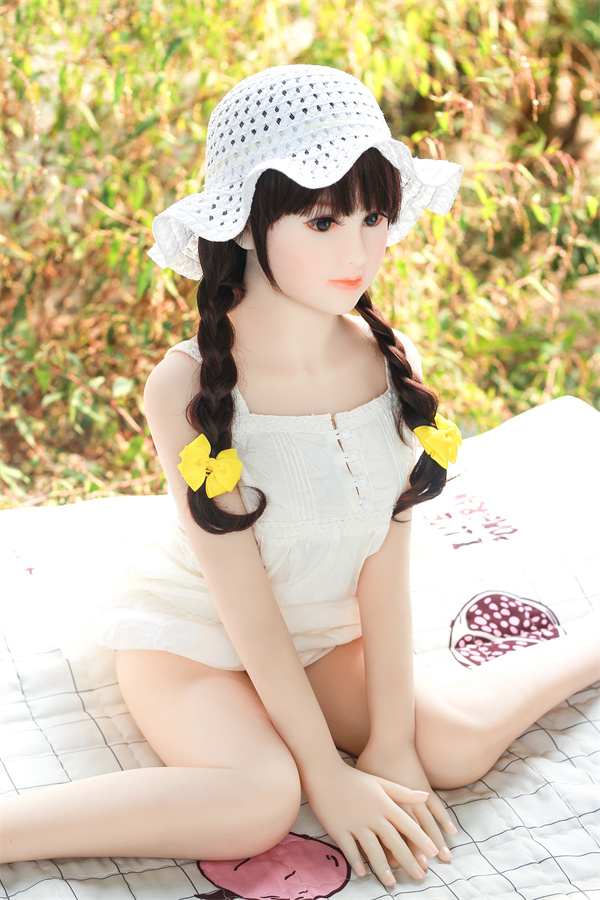 40in(100cm) Enhance Intimacy With a Petite Mini Sex Doll