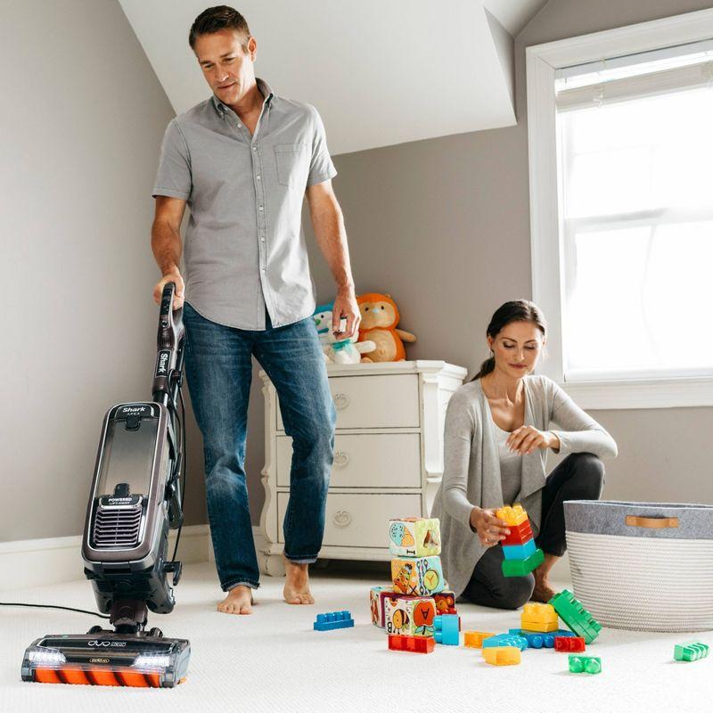 Shark APEX DuoClean Powered Lift Away Upright Vacuum with Self-Cleaning Brushroll – AZ1002