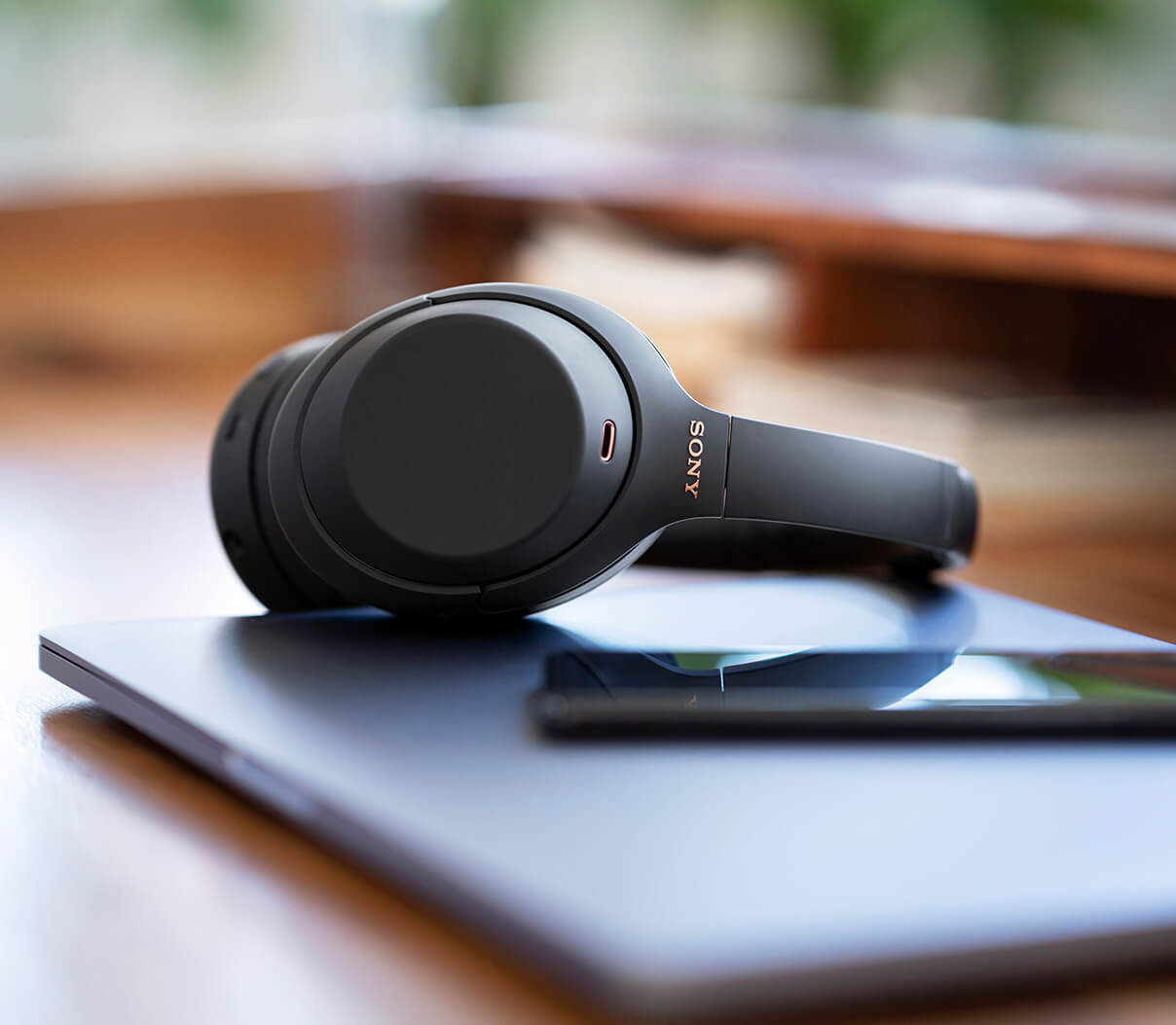 WH-1000XM4 Wireless Over-ear Industry Leading Noise Canceling Headphones with Microphone
