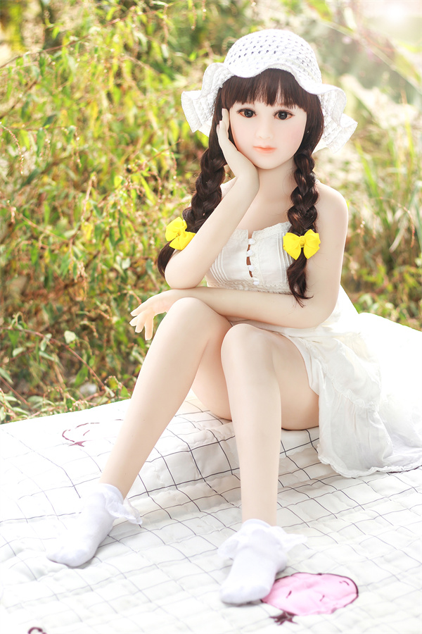 40in(100cm) Enhance Intimacy With a Petite Mini Sex Doll