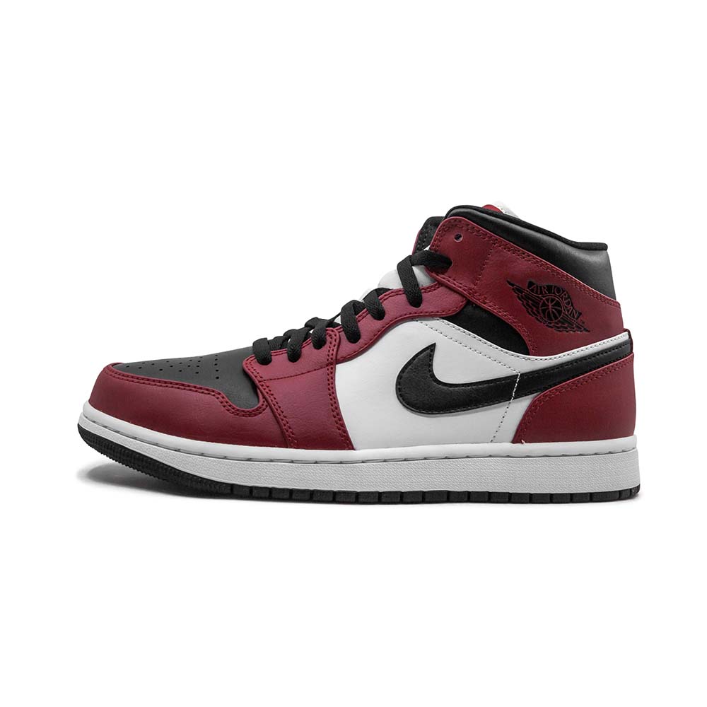 Air Jordan 1 Mid  ‘ Chicago Black Toe ‘ 554724-069