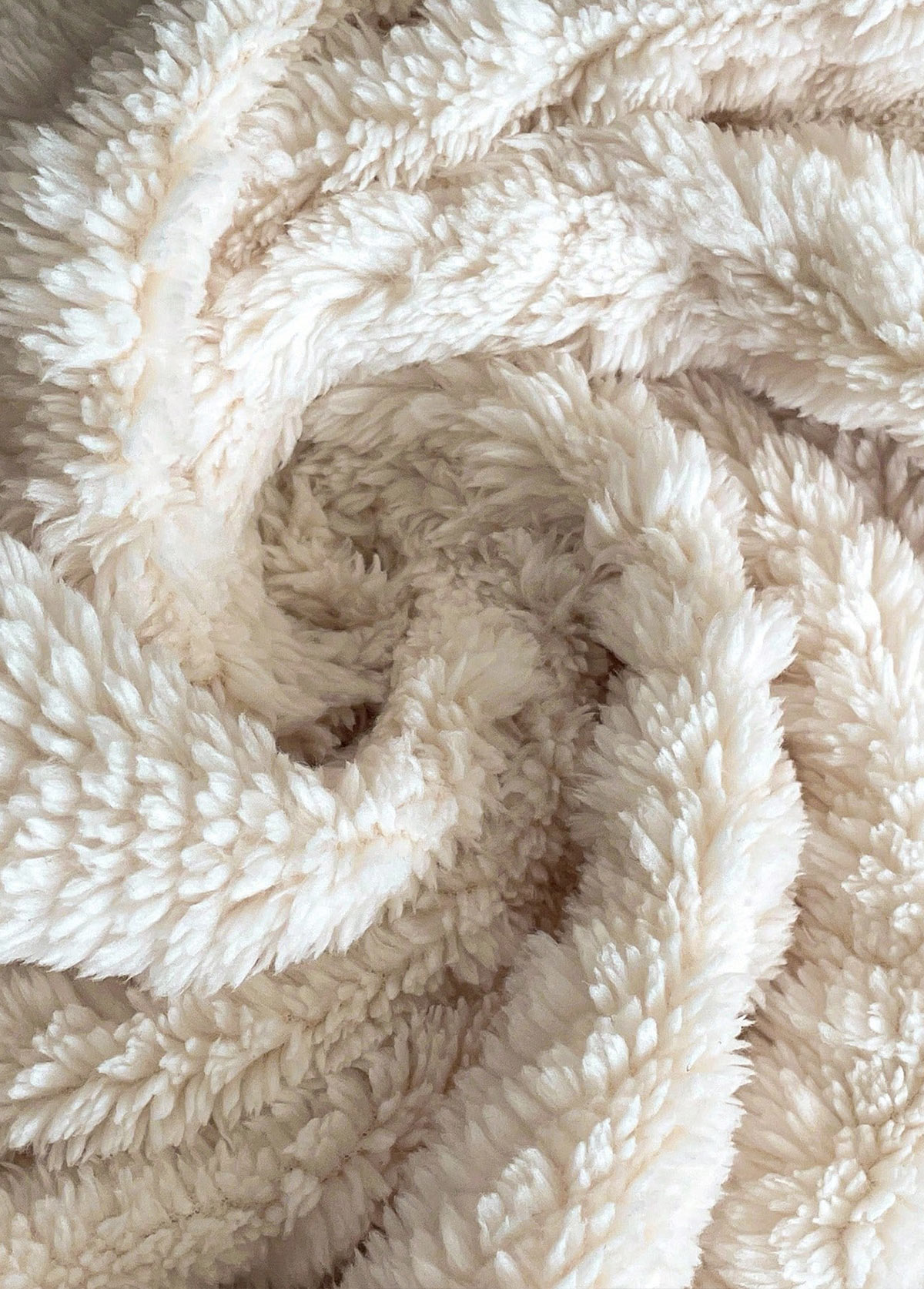 【浏览】Beige Tummy Coverage Long Sleeve Hooded Coat