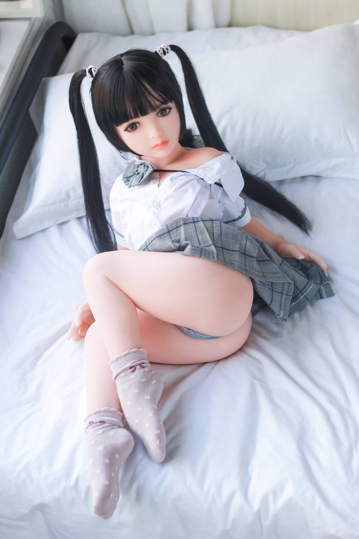 40/44/50in Madeline Busty Sensual Premium Lifelike Mini Sex Doll